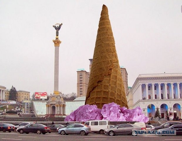 Центральная ёлка страны (Киев)