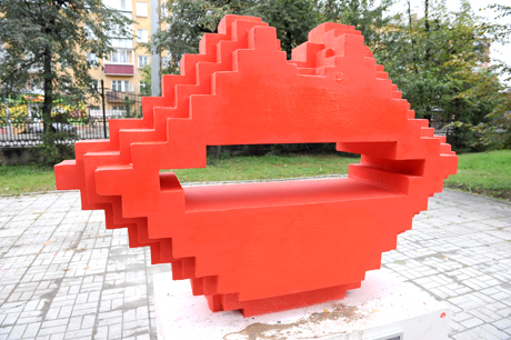Памятники, которые иначе воспринимаются народом