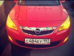 Дамочка гонщик на Lexus