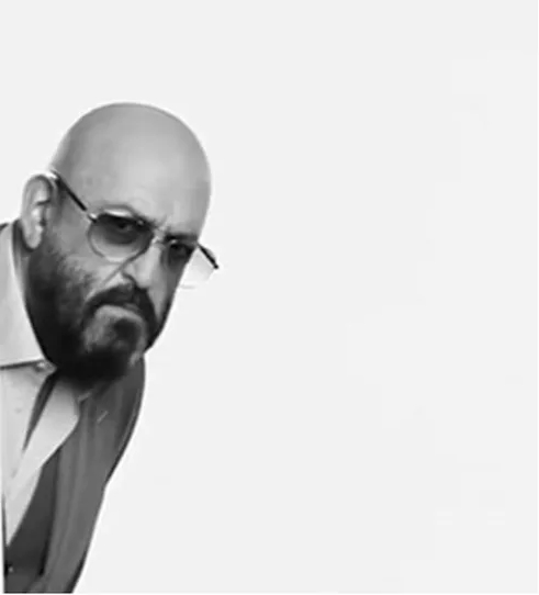 «Никакого праздника»: как сейчас выглядит девочка из знаменитого мема