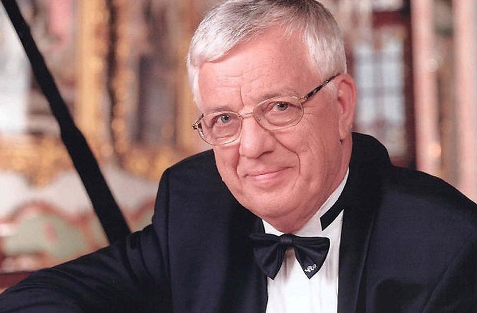 Сегодня исполнилось 90 лет композитору Раймонду Паулсу