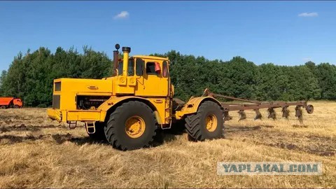 Наши трактора против американских