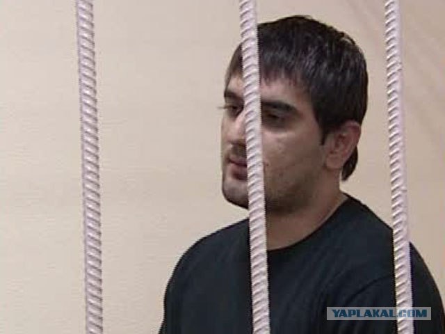 Футбольные фанаты перекрыли Ленинградский проспект