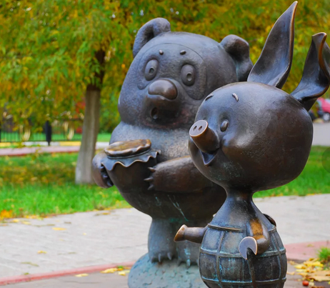 Скульптуры из городов по всему миру, которые доказывают: главное воображение!