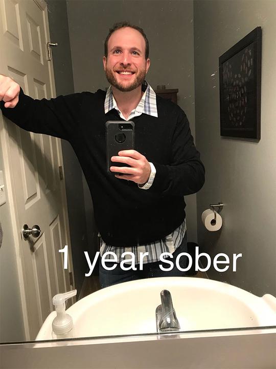 Американец показал, как изменился за три года без алкоголя