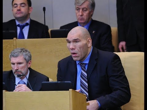 Угадайте кто. По черепу.