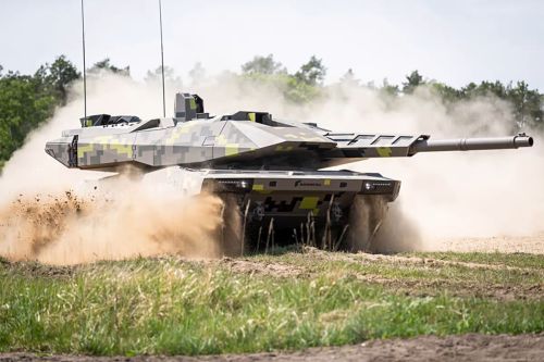 KF51 Panther - танк следующего поколения от компании Rheinmetall