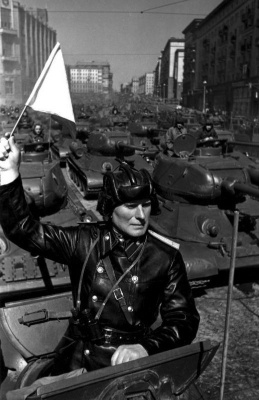 Интересные и редкие ретро-фотографии 20.02.2023