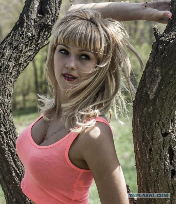 Еще так молоды, а уже с такой фигурой