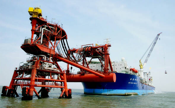 Китайская национальная нефтяная компания CNOOC готовится прекратить свою деятельность в США, Канаде и Великобритании
