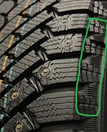 Какая то странная наварка шин