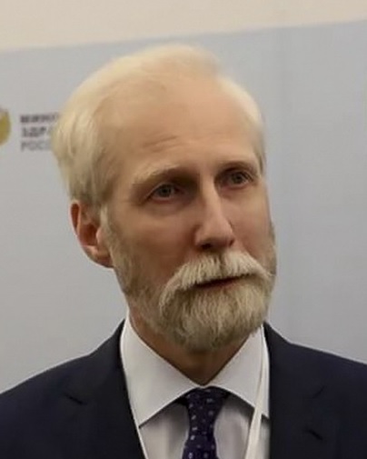 Подальше от леденцов и шоколада: активисты предлагают запретить продажу алкоголя в мелкой таре на кассах