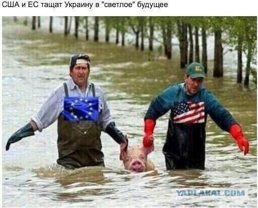 Митингующие в Киеве штурмуют здание Рады
