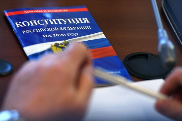Донбасс войдет в состав РФ по статье 67 новой Конституции России