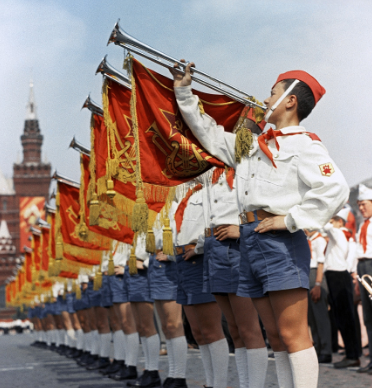 Феномен советской школьной формы