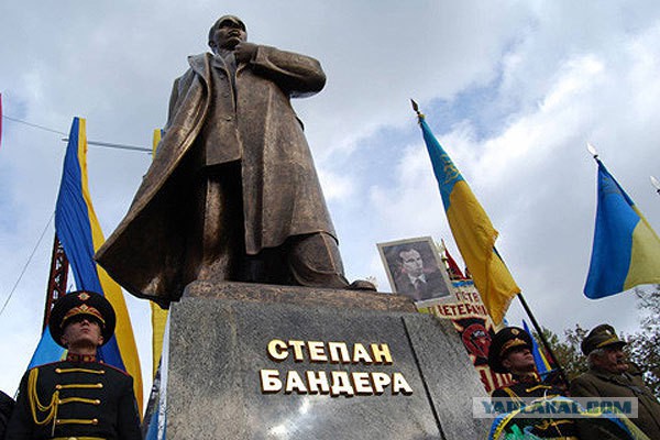 Кто виноват в войне на Донбассе? Опросы в городах Украины