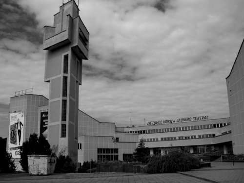 Грандиозные сооружения советской архитектуры