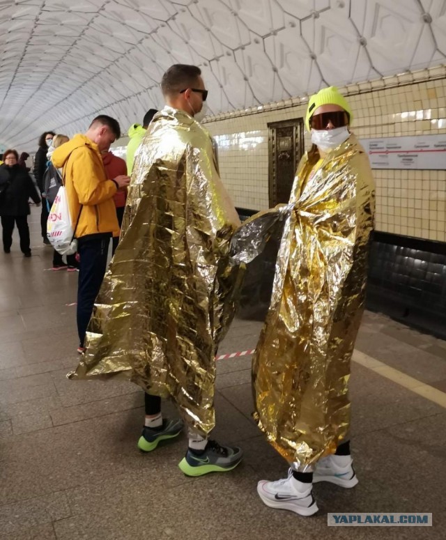 Подборка свежих модников из нашего метрополитена