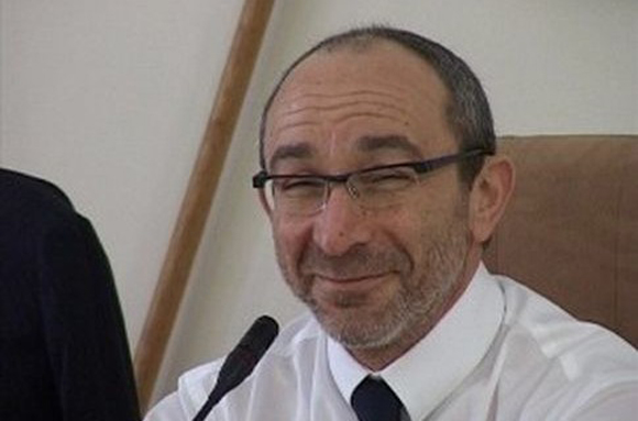 Харьков. Кружат чёрные вороны.