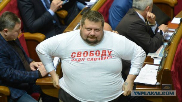 Верховная рада Украины лишила неприкосновенности депутата Надежду Савченко и ее тут же арестовали