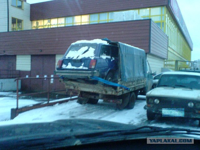Автомобильные матрешки (3 фото)