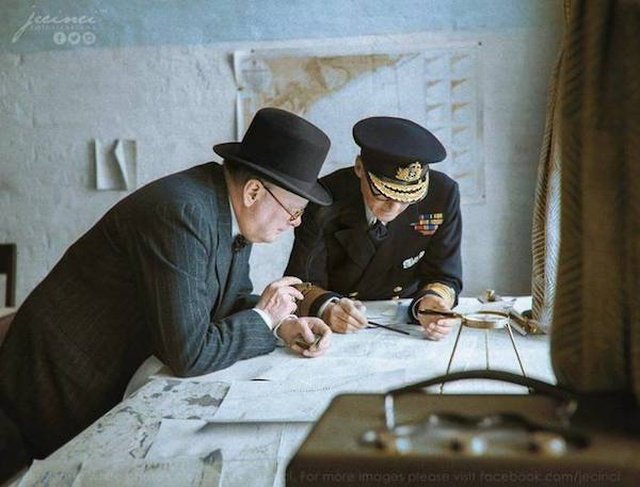 Знаменитые исторические фотографии в цвете