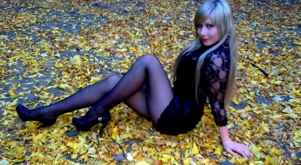 Есть девушки похожие на Солнце. Когда улыбка их лица коснётся