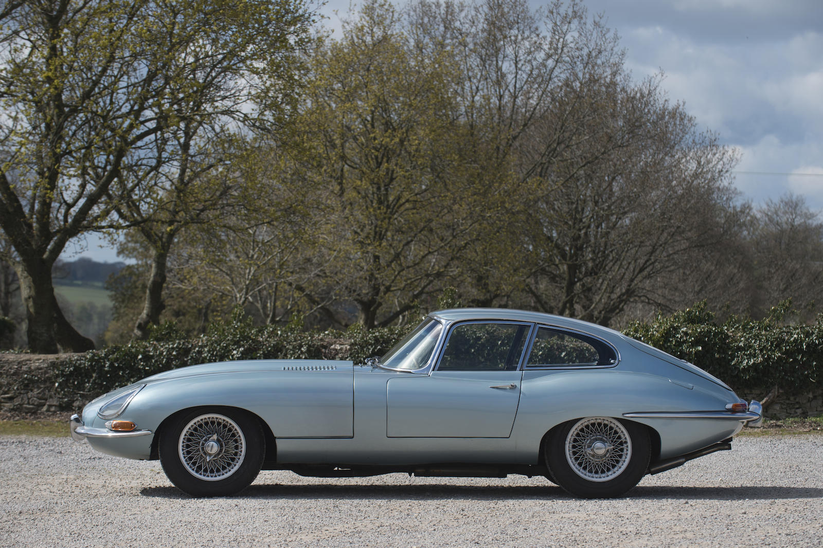 Ягуар e Type купе ретро