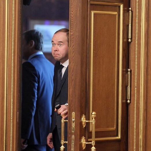 Путин освободил от должности Сергея Иванова