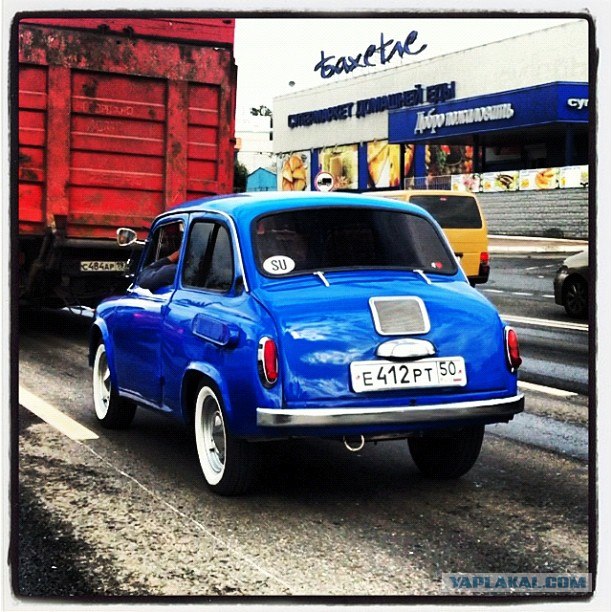 Выставка ретро автомобилей