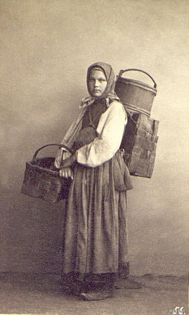 Обряды, будни и лица предков в старинных фотографиях