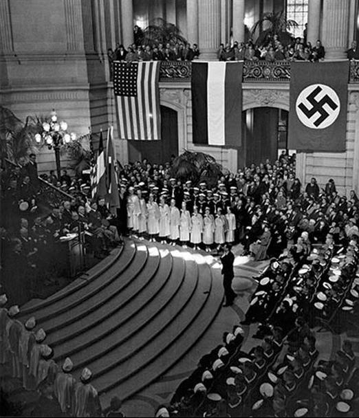 В 1932 году в США отчеканили памятную монету, посвященную окончанию Великой Депрессии.