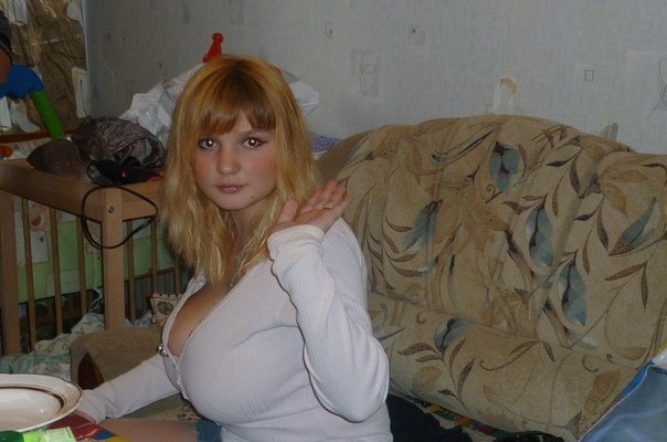 Подборка картинок с девушками из соцсетей