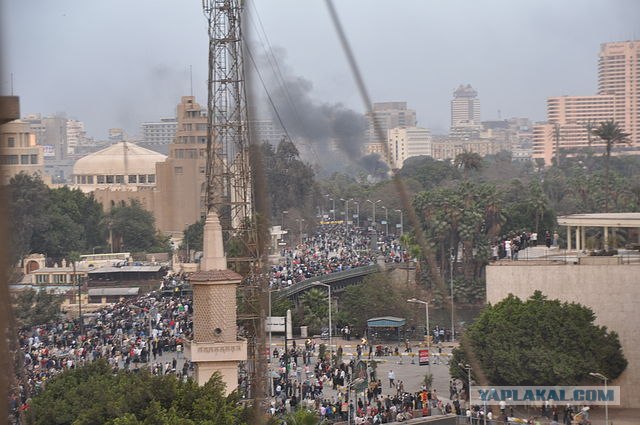 Египет. Взгляд из окна на беспорядки.