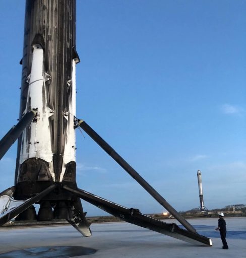 Запуск Falcon Heavy к Марсу от SpaceX