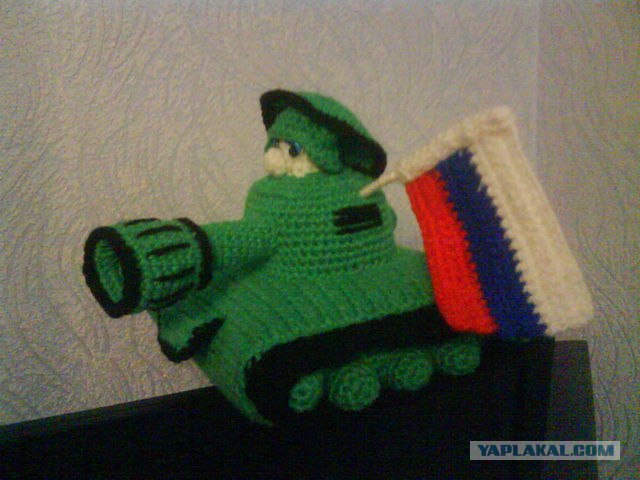 А не связать бы нам игрушки?