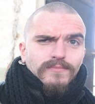 Ленин от такого портрета в Мавзолее вертится
