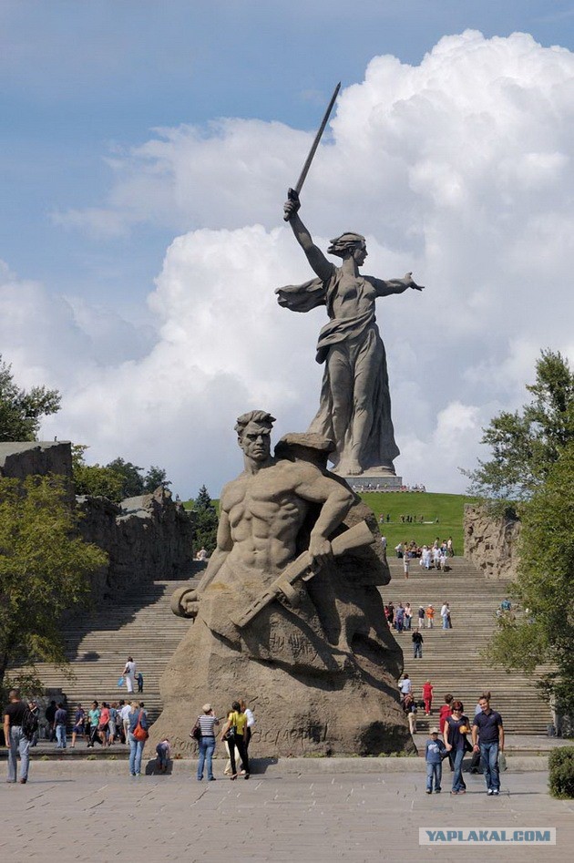 Что нужно знать о скульптуре "Родина-мать зовет"