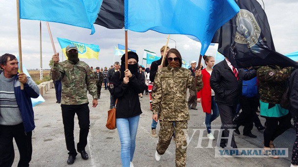 Экстремисты из "меджлиса" заблокировали границу с Крымом со стороны Украины