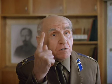 Крутое цирковое выступление во время перерыва в игре