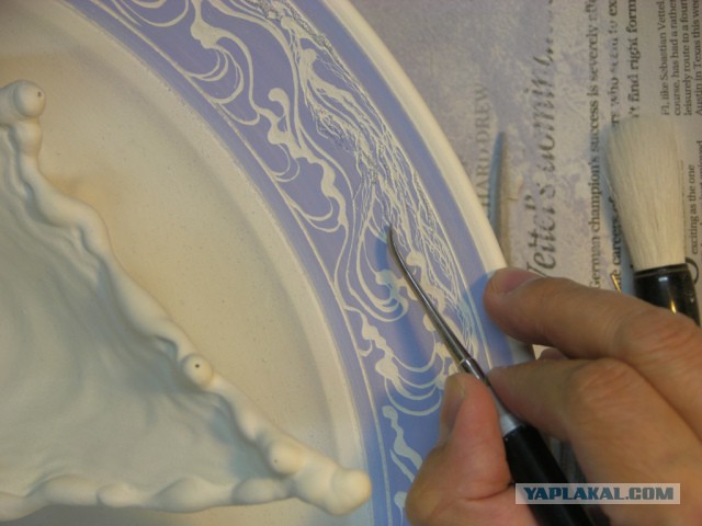 Сказочный дракон в тарелке от Johnson Tsang