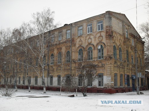 Волгоградская школа оказалась в центре скандала