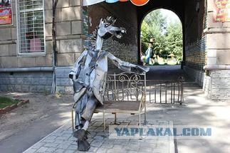 Памятники, которые иначе воспринимаются народом