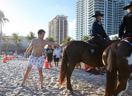 Алкоголь, наркотики и секс на пляже: весенние каникулы во Флориде