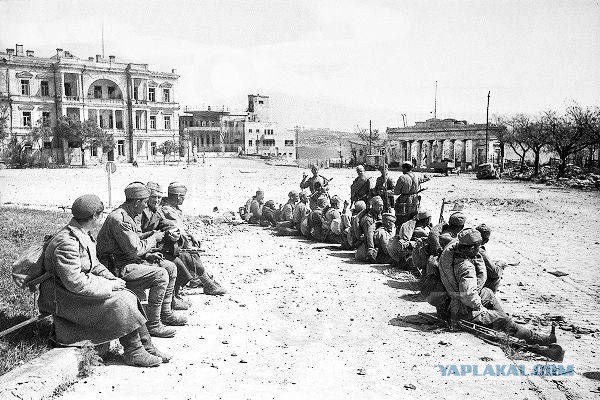 Крым и Севастополь 1941-1944 гг. Часть 1.