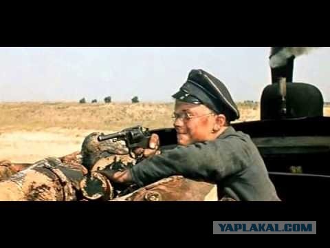 Почему будка машиниста расположена сзади, а не спереди паровоза