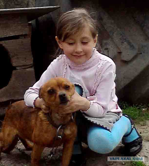 Девчонка и сабаченка