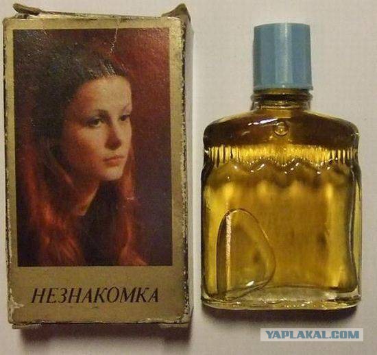 Парфюмерная ностальгия: 10 любимых духов наших мам