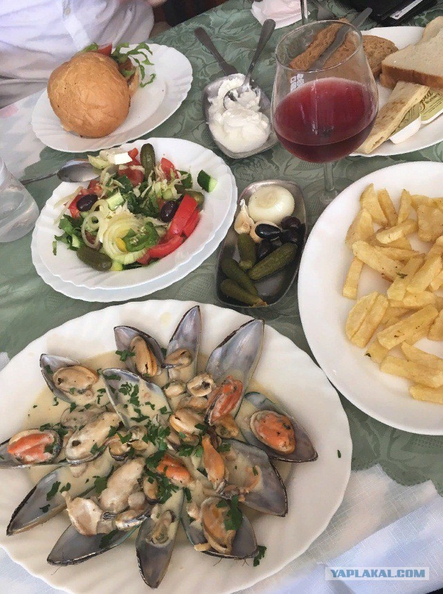 All Inclusive и недовольные едой и алкоголем
