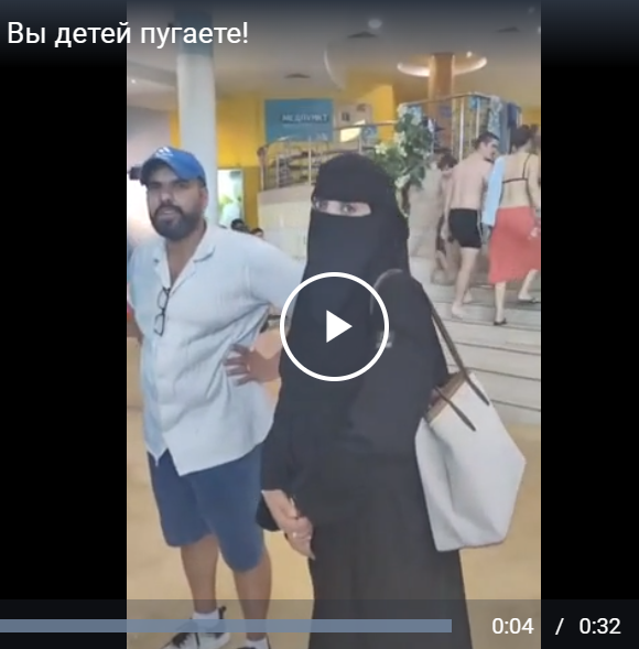 Президент Таджикистана подписал закон о запрете ношения «чуждой одежды»